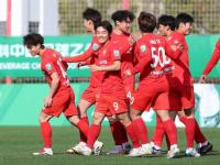 乐鱼体育app下载地址-上海海港爆发神级表现，中超被彻底压制，高光操作的简单介绍