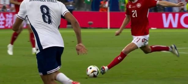 乐鱼体育官方入口-丹麦遭遇一场失利，欧洲杯前景出现波动