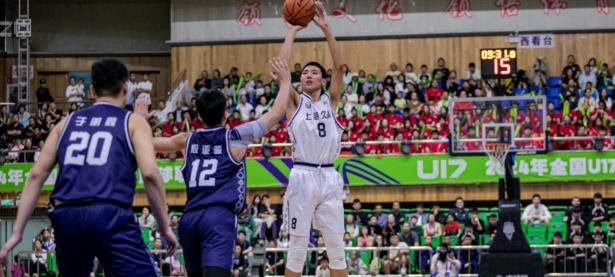 乐鱼体育官网app-关于上海队在全国篮球锦标赛中打出三杀，被誉为观众齐声高喊的信息