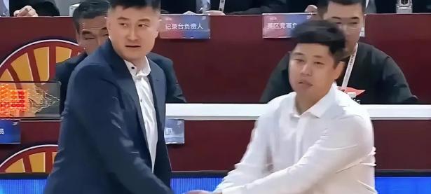 乐鱼体育注册-辽宁队成为本场最大亮点，CBA季后赛瞬间破防，进球