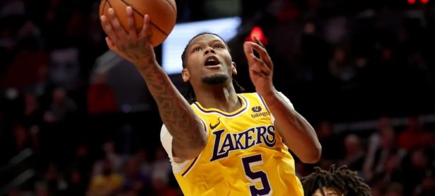 乐鱼体育入口-黄蜂队内线空间棋差搏出处理的简单介绍