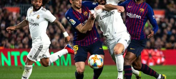 乐鱼体育教练-半决赛反超晋级，巴塞罗那逆转皇马进决赛