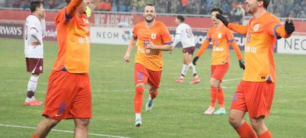 乐鱼体育电竞-重磅足球新闻震惊球迷，引发争议