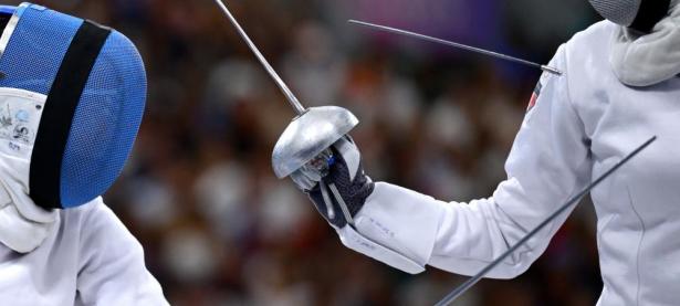 乐鱼体育直播-法国运动员在击剑比赛中夺冠