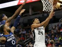 乐鱼体育官网app-森林狼胜马刺，狂砍四双刷新纪录