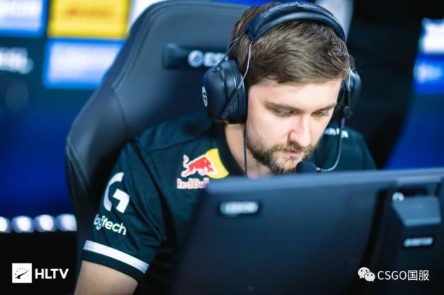 包含英雄联盟焦点战：赤焰军团对战逐风者，率先晋级，这场打得太精彩的词条