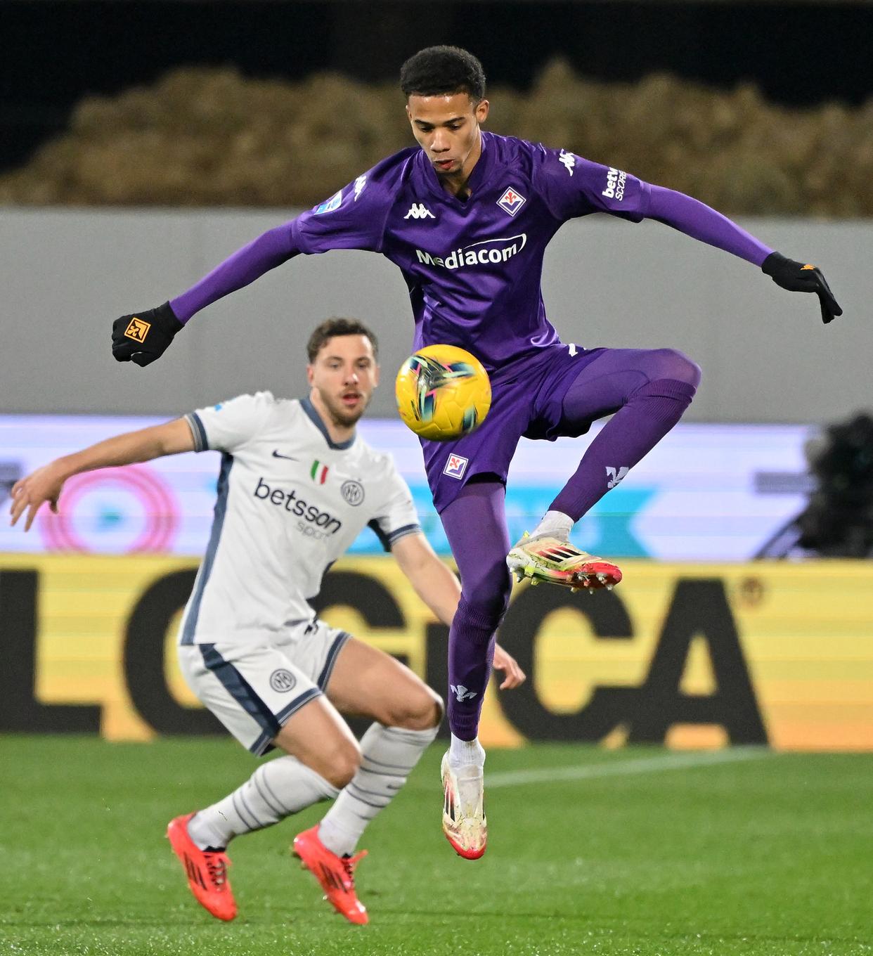 关于佛罗伦萨胜出主场,反击颇具实力的信息 关于佛罗伦萨胜出主场,反击颇具实力的信息