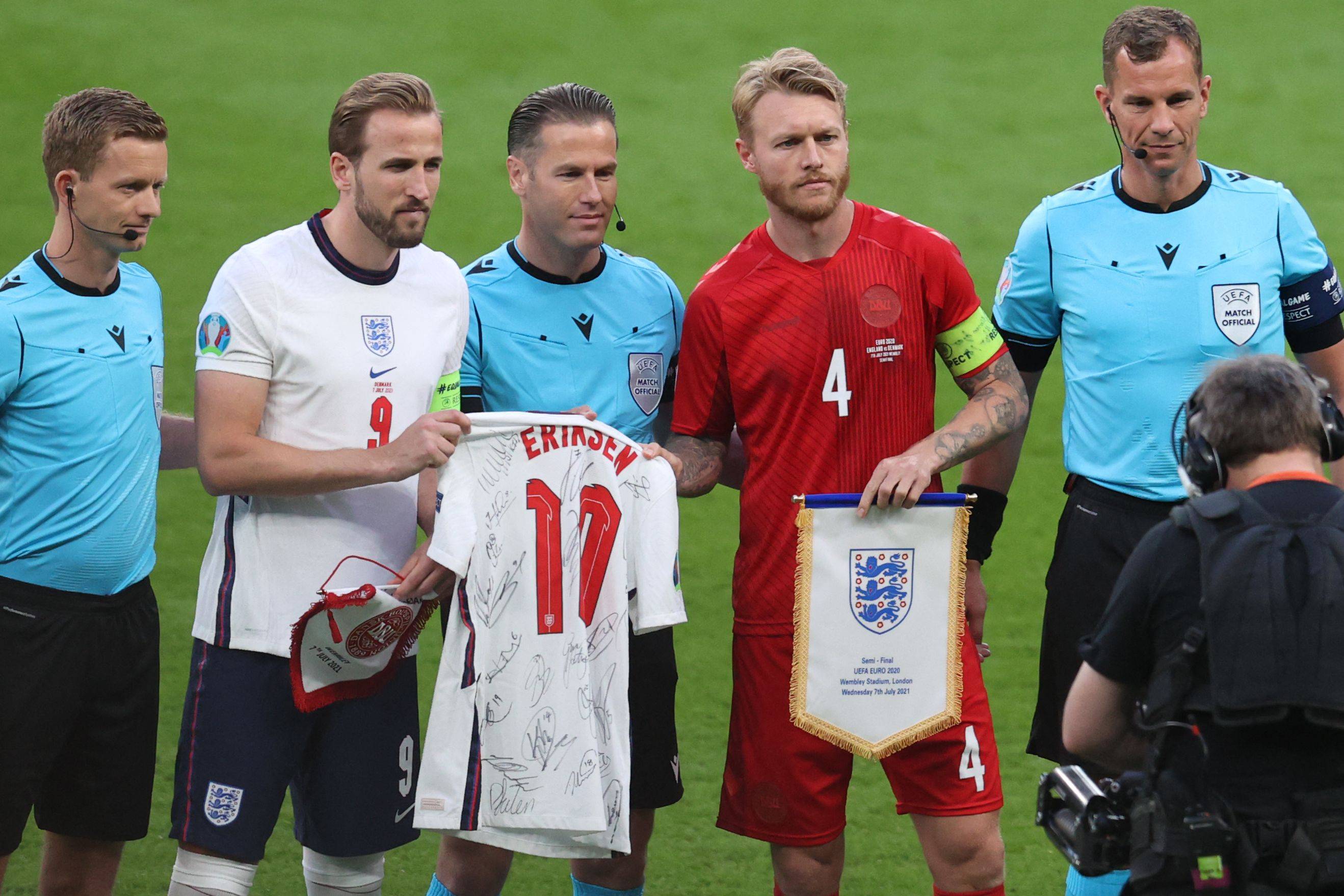 欧洲杯预选赛:双方对拼,胜负见分晓 欧洲杯预选赛:双方对拼,胜负见分晓