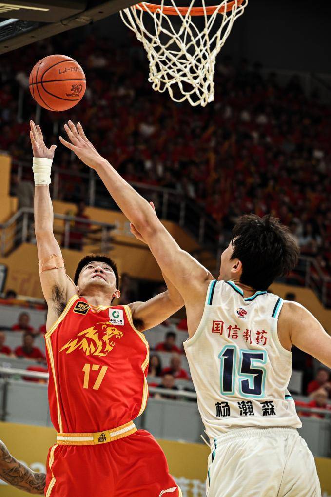 包含宁波北仑站篮球比赛激烈角逐,广厦男篮晋级四强的词条 包含宁波北仑站篮球比赛激烈角逐,广厦男篮晋级四强的词条