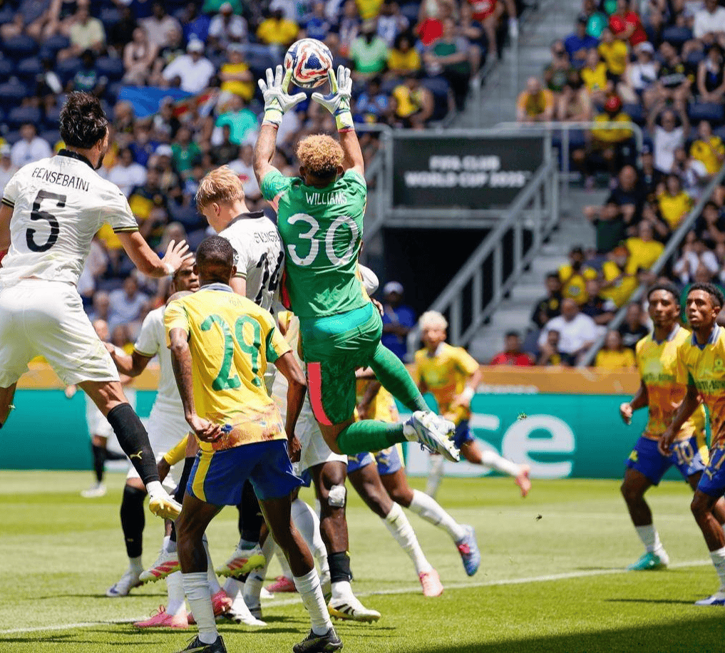 多特蒙德球员突破记录,助球队取得关键胜利的简单介绍 多特蒙德球员突破记录,助球队取得关键胜利的简单介绍