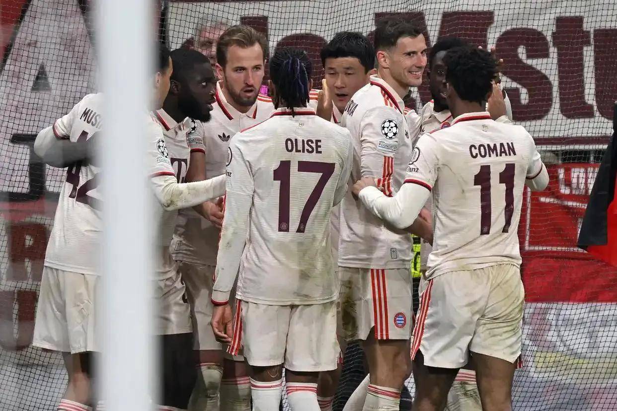 罗马豪胜拜仁慕尼黑,取得晋级资格 罗马豪胜拜仁慕尼黑,取得晋级资格