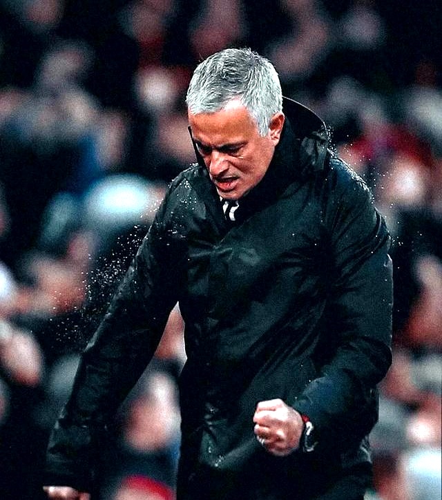 曼联客场惨败:穆里尼奥遭遇执教生涯最糟糕状态 曼联客场惨败:穆里尼奥遭遇执教生涯最糟糕状态