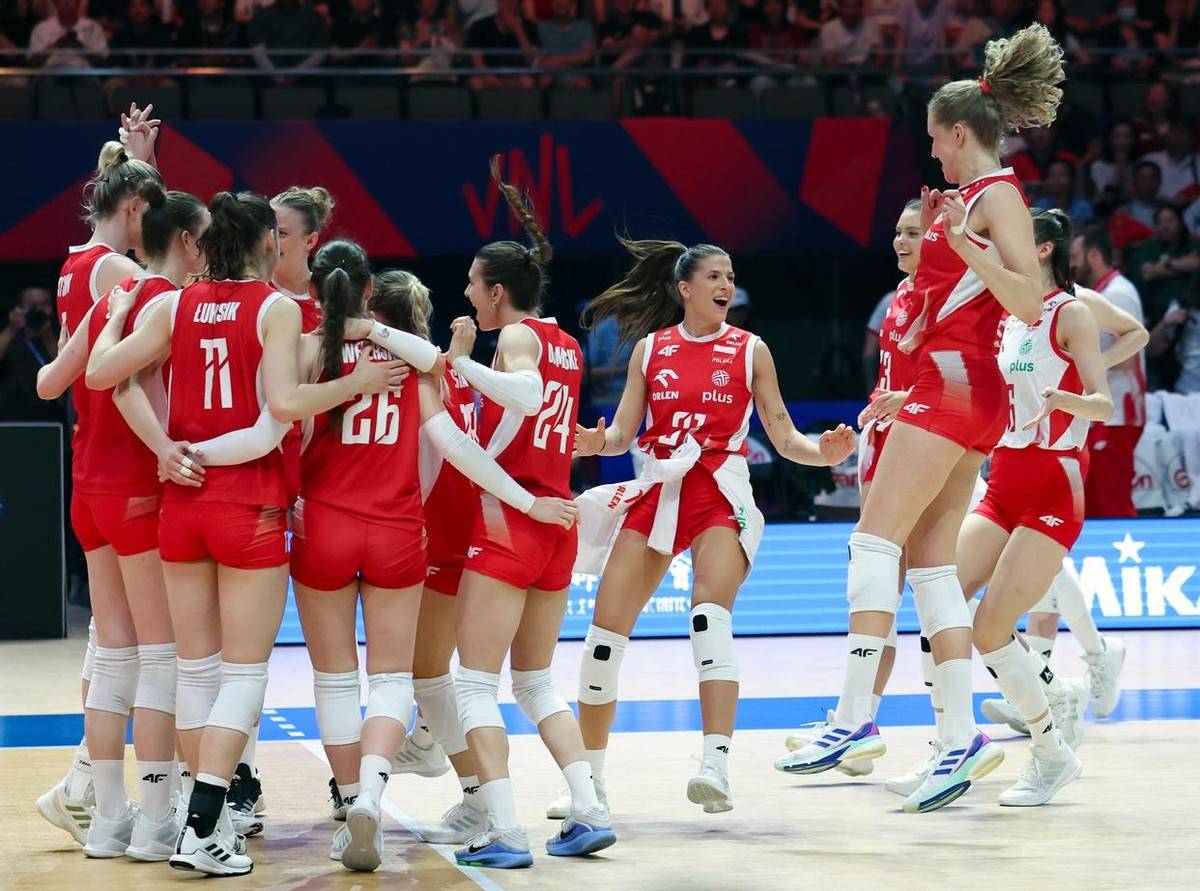 波兰队在关键比赛中击败挑战者 波兰队在关键比赛中击败挑战者