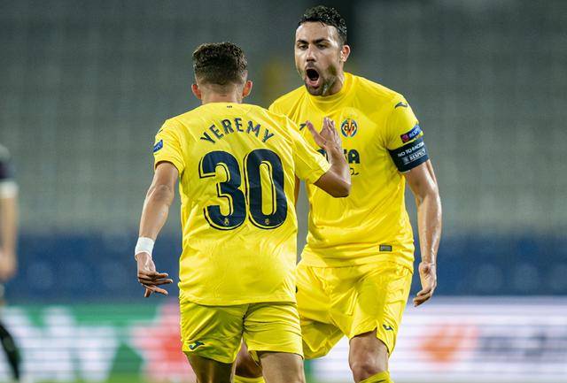 杜塞尔多夫双线作战,展现团队实力 杜塞尔多夫双线作战,展现团队实力