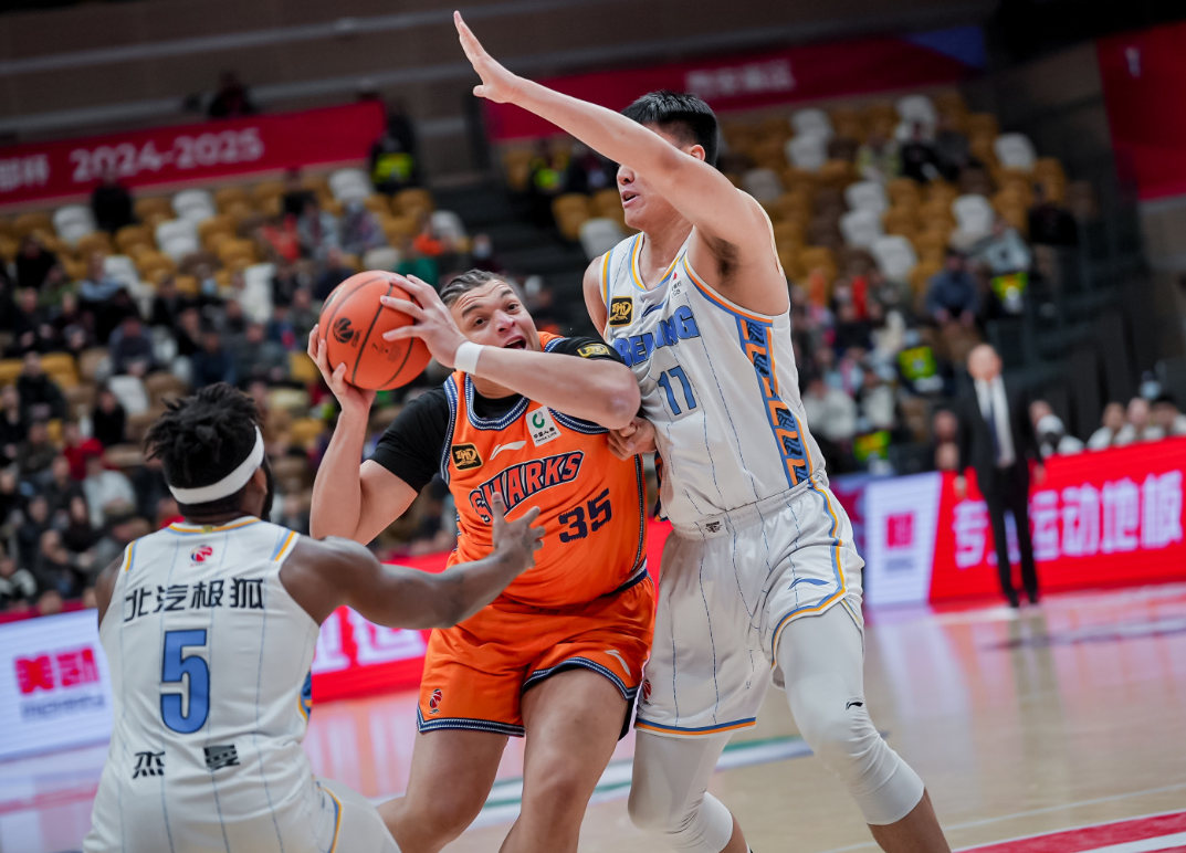 重磅比赛即将启幕,篮球联赛胜负难料的简单介绍 重磅比赛即将启幕,篮球联赛胜负难料的简单介绍