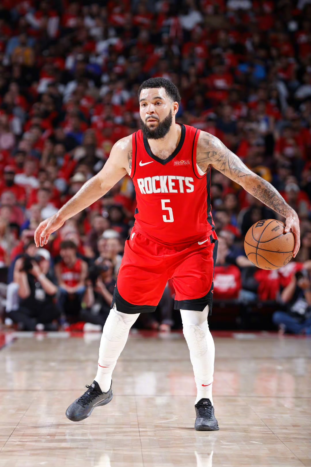 火箭大胜开拓者,取得关键战胜 火箭大胜开拓者,取得关键战胜