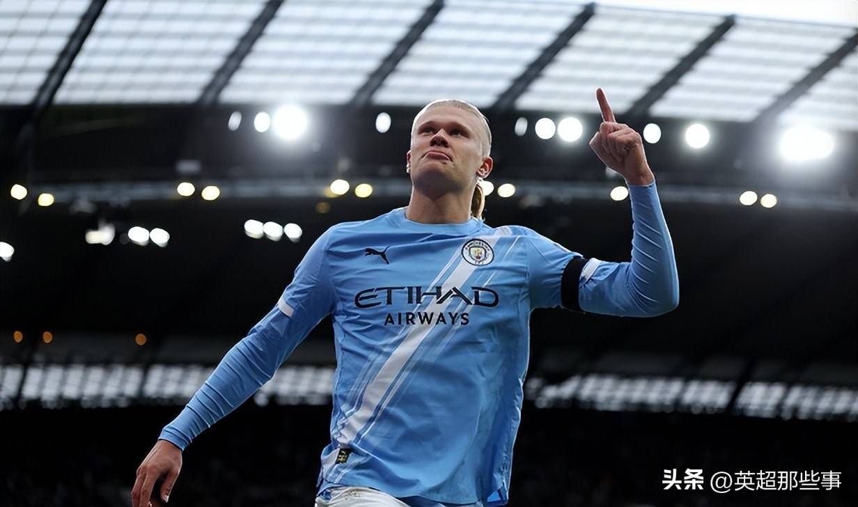 包含曼彻斯特城连胜晋级，豪取三分的词条